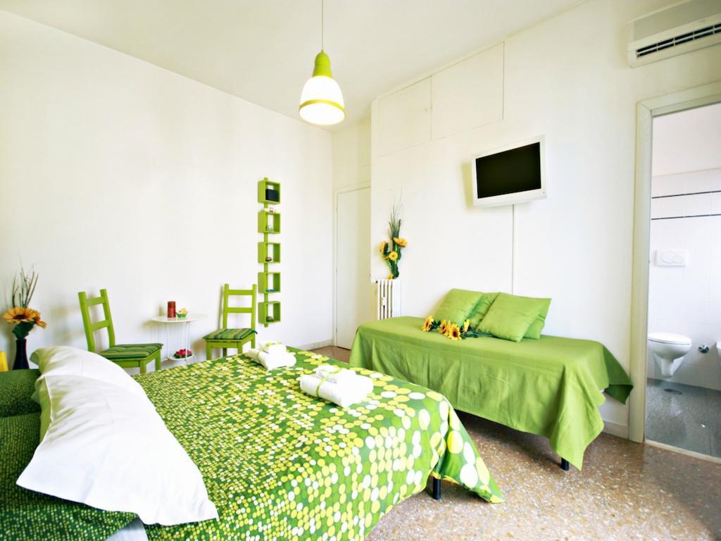 Luna D'Est Bed and Breakfast Roma Habitación foto